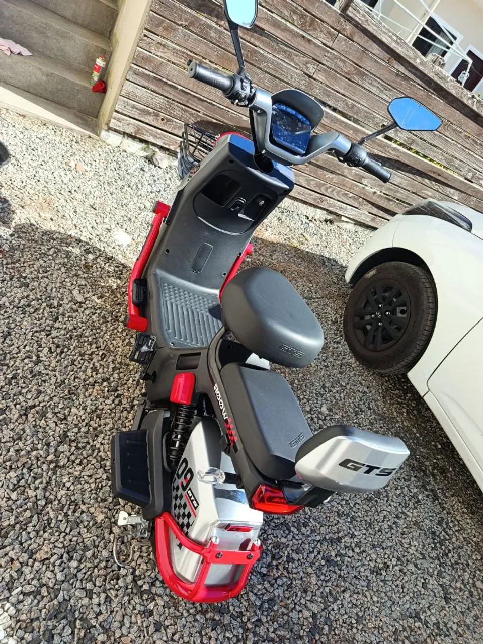 Vendo bicicleta elétrica POUCO USO - Foto 4