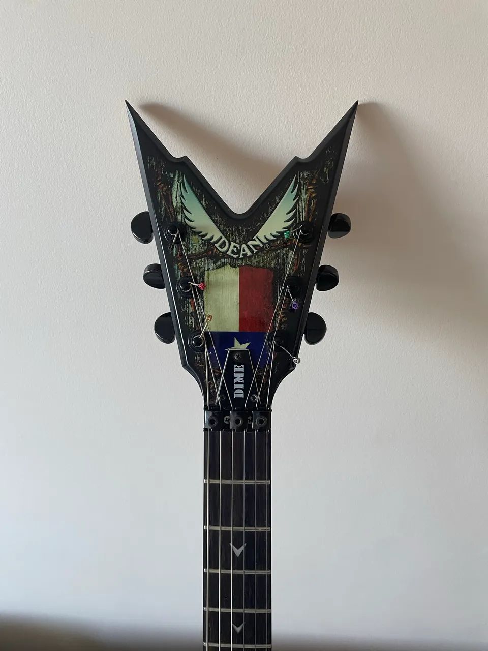 Guitarra Dean Razorback Dime Lonestar - Foto 3