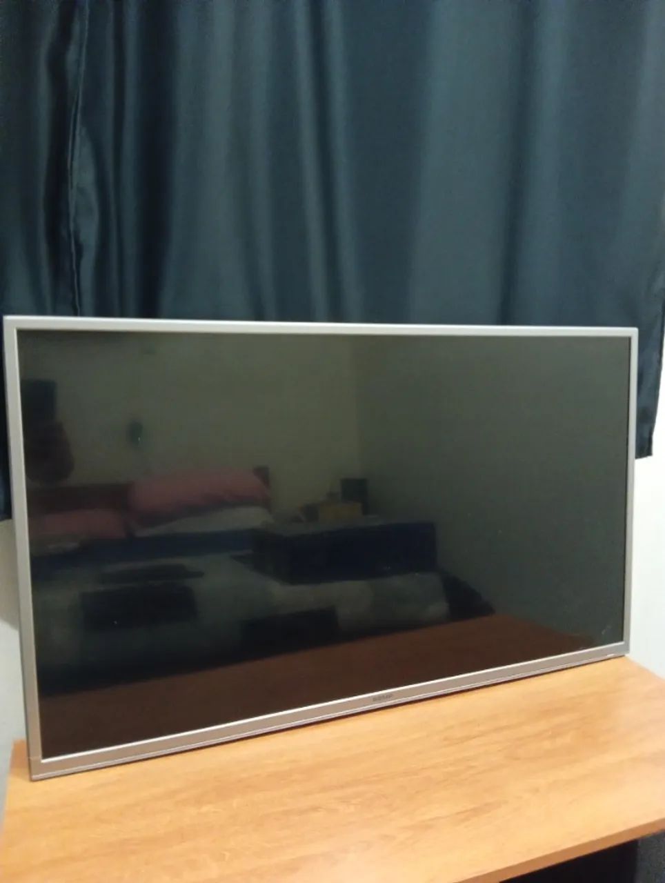 TV Philco (aprox. 42"/43")