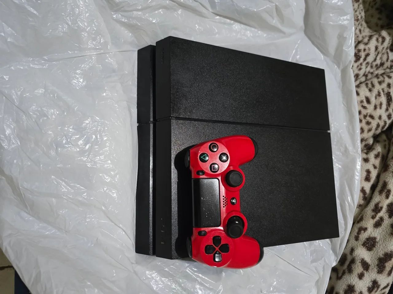 PS4 + CONTOLE - Foto 2
