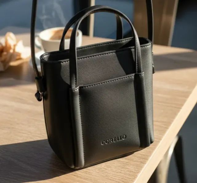 Bolsa preta Corello (mão e transversal), original, nova, nunca usada, com dust bag
