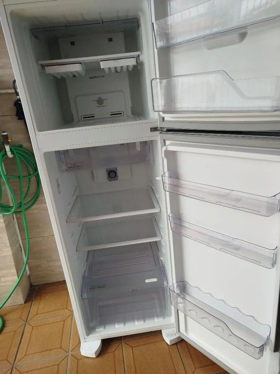 Vende-se geladeira continental  - Foto 5