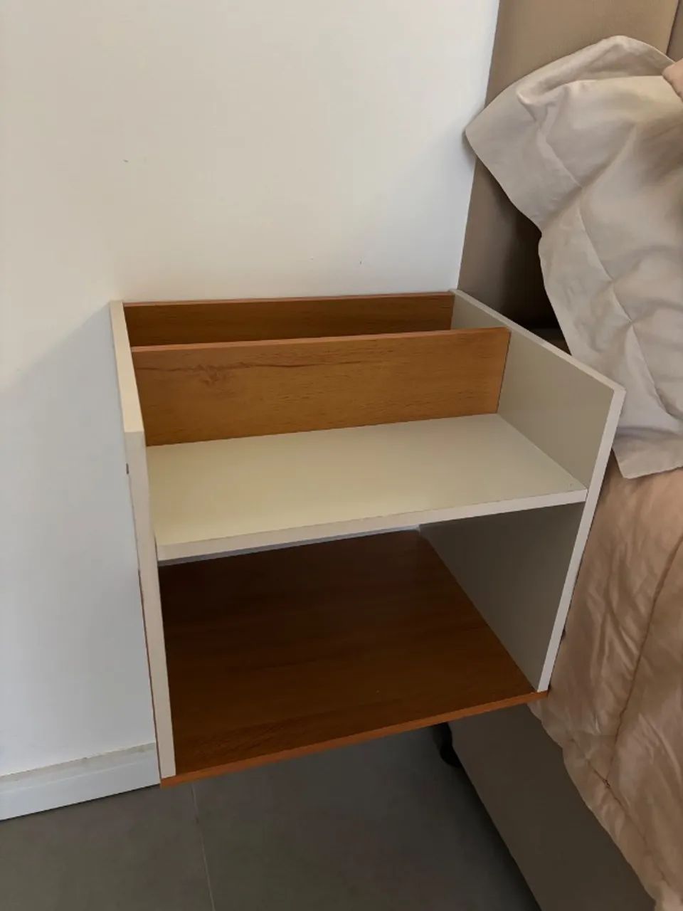 Criado mudo e cabeceira de cama - Foto 3