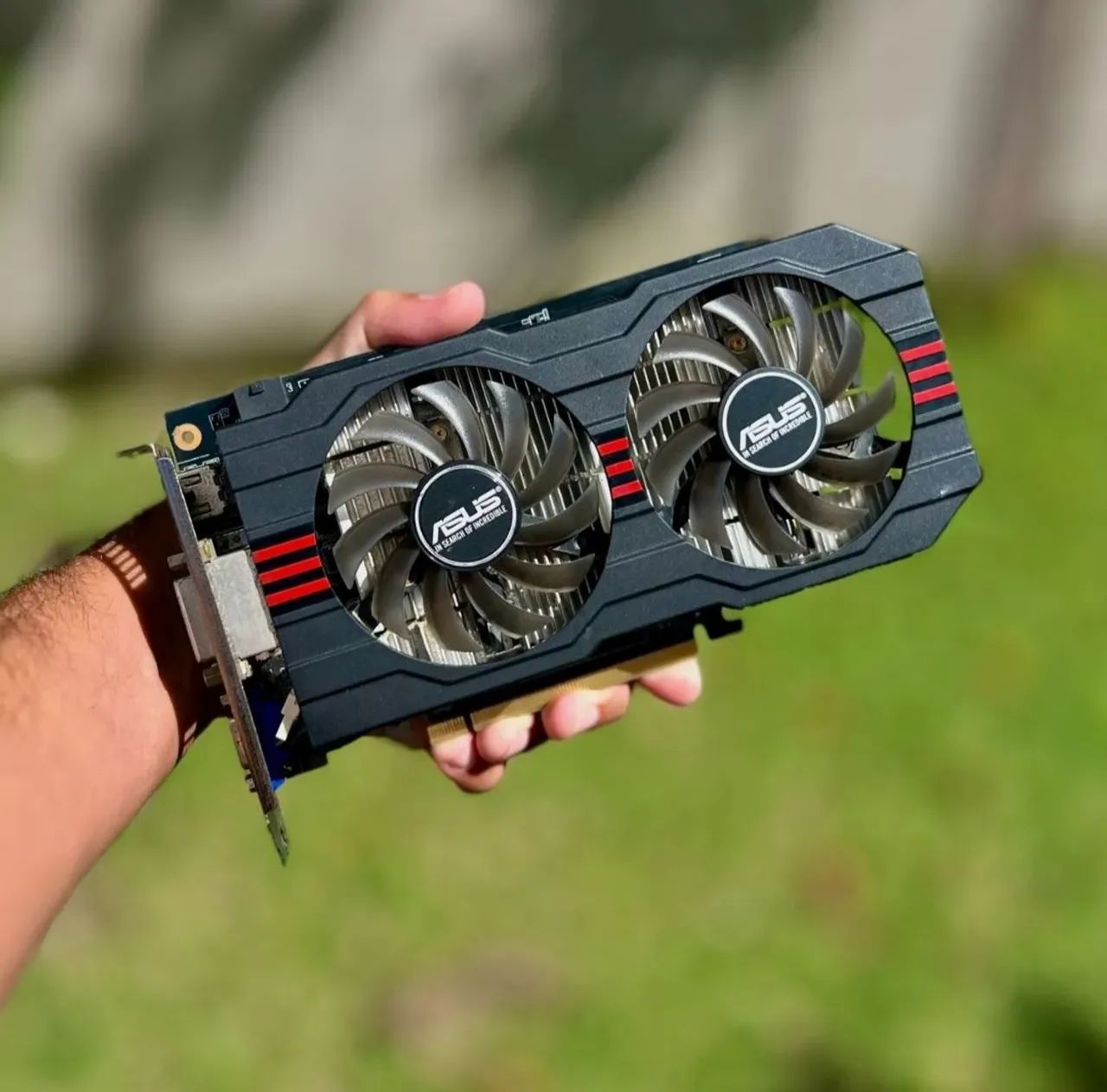 GTX 750 ti  - Foto 2