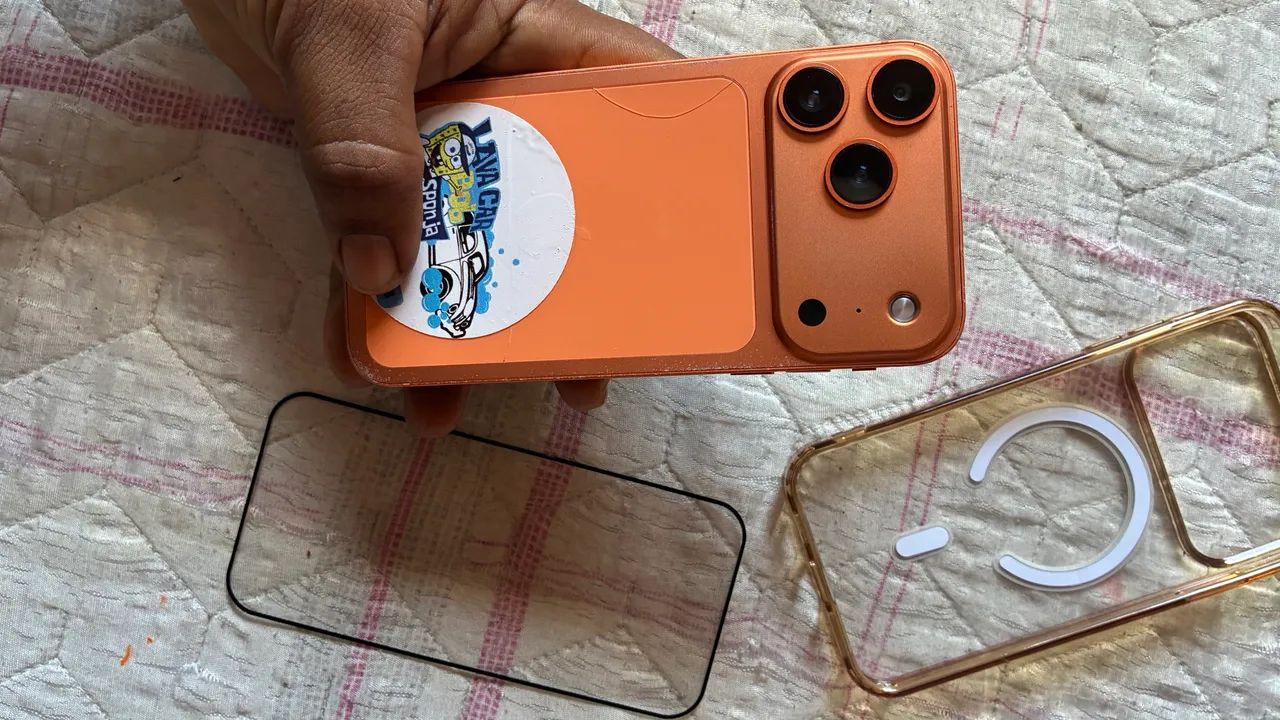 iPhone 11 transformado no 17 pro funcionando perfeitamente  - Foto 2