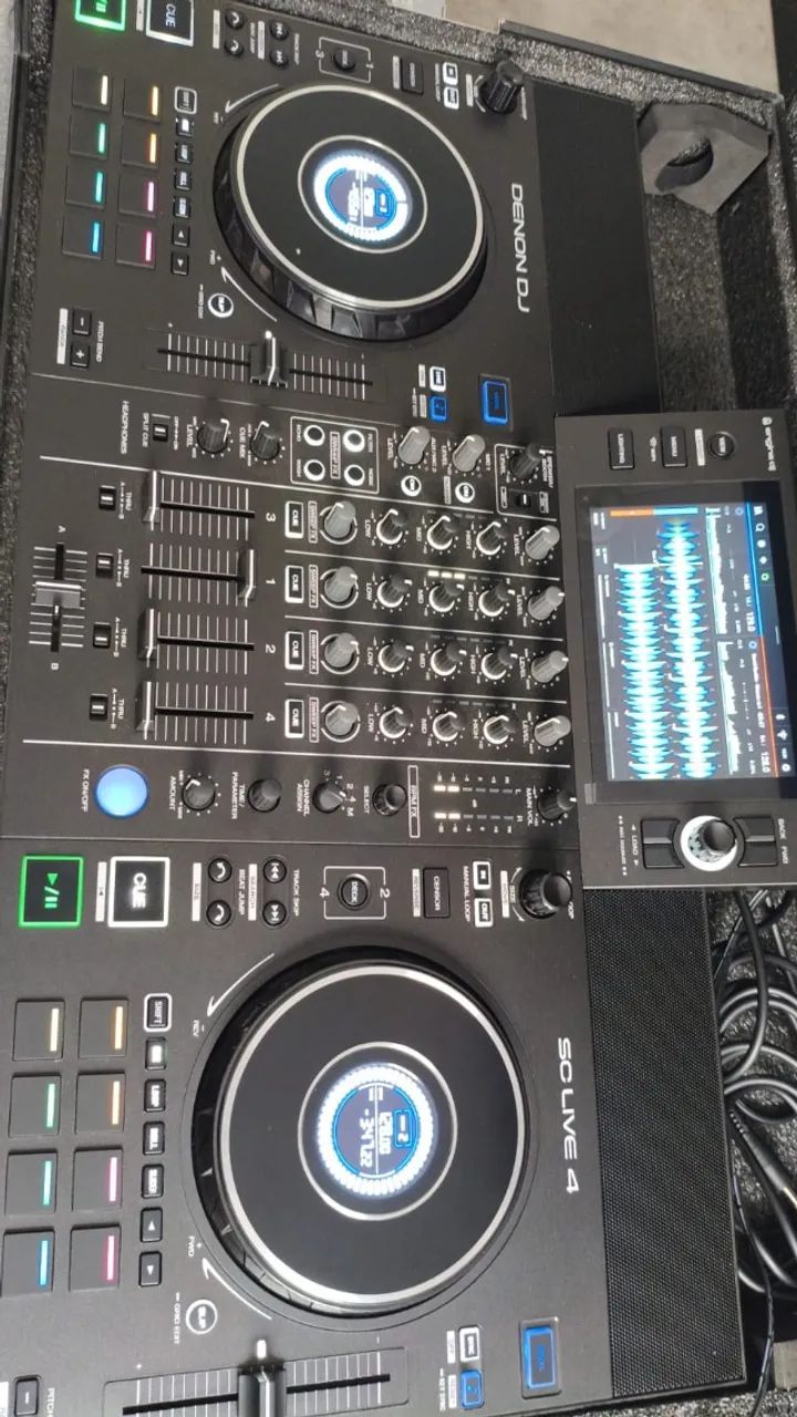 Controladora Denon Sc Live 4 - Foto 4