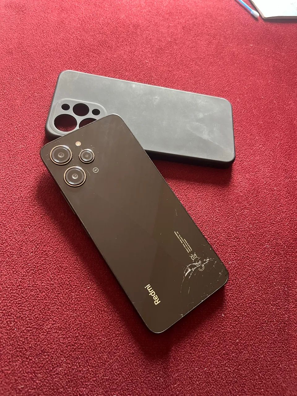 Vendo celular redmi 12