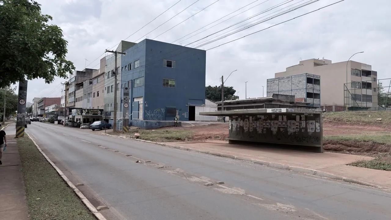 Alugo uma excelente  loja para comércio 