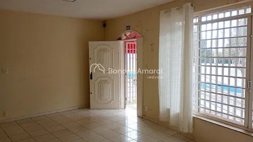 Casa para alugar com 350m², 4 quartos e 1 vaga