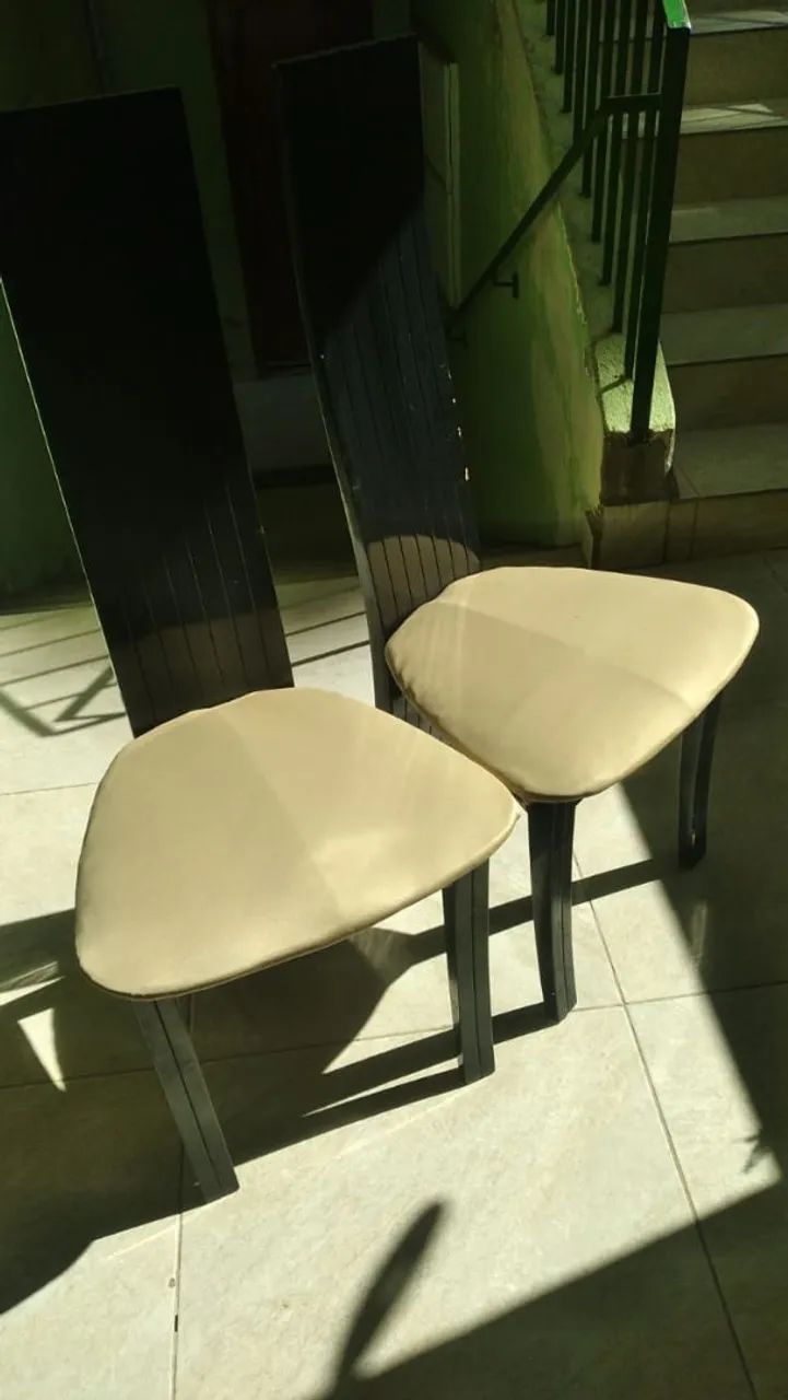 Mesa de madeira maciça  - Foto 3