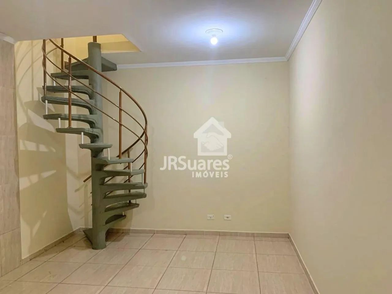 CASA TÉRRA EM RESIDENCIAL 45M² C/ 1 SUÍTE - Foto 2