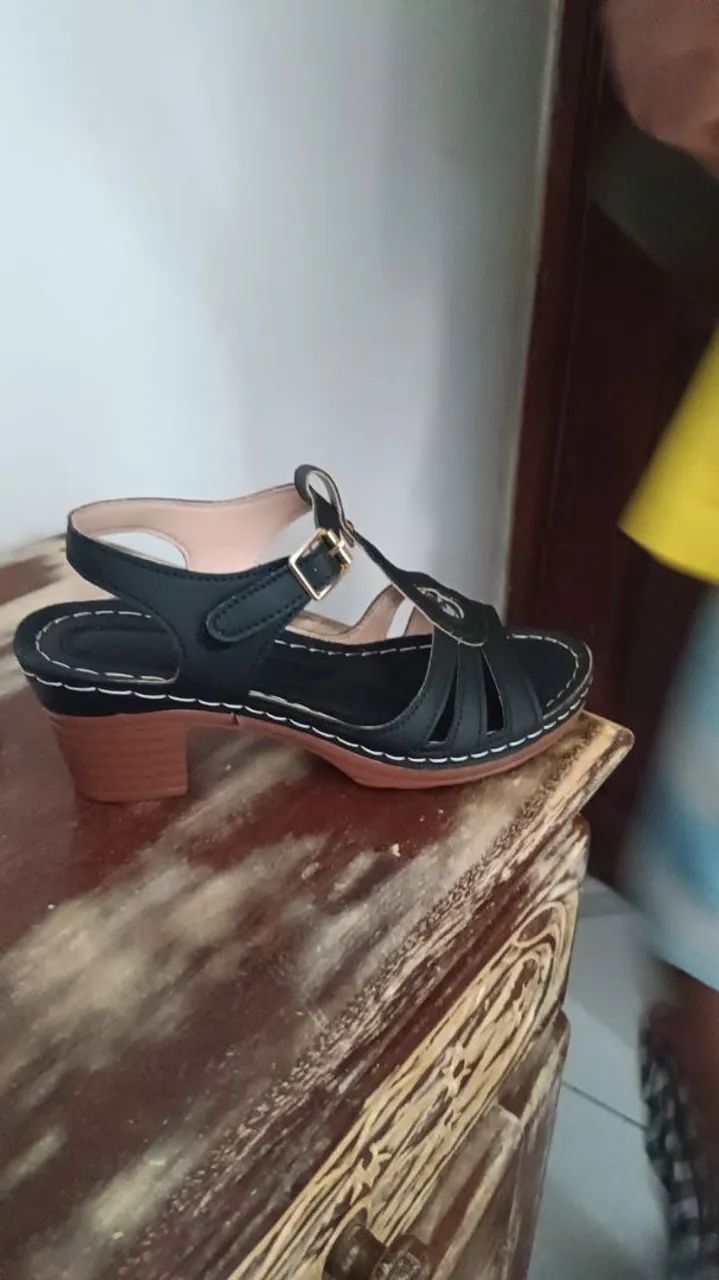 Sapato na caixa novo 
