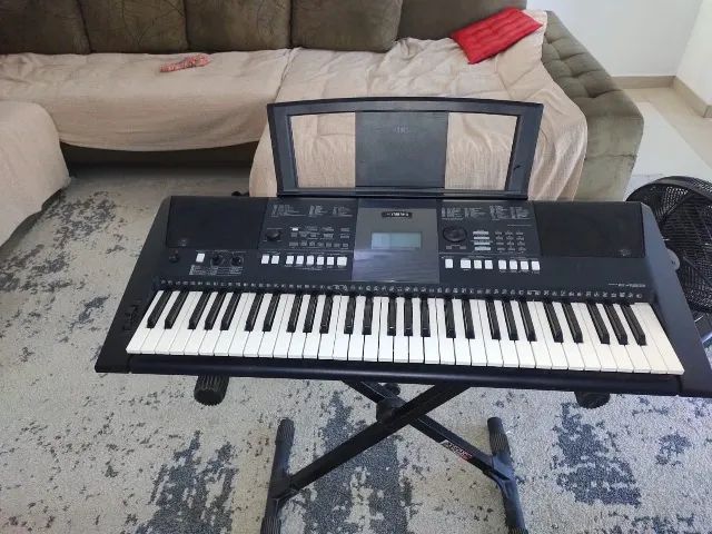 Teclado Yamaha E423