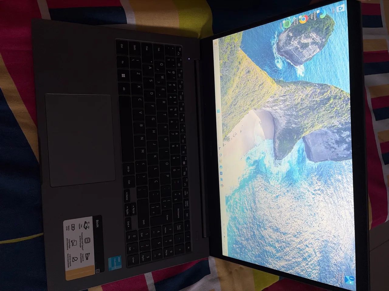 Notbook Samsung Book NP550XDA