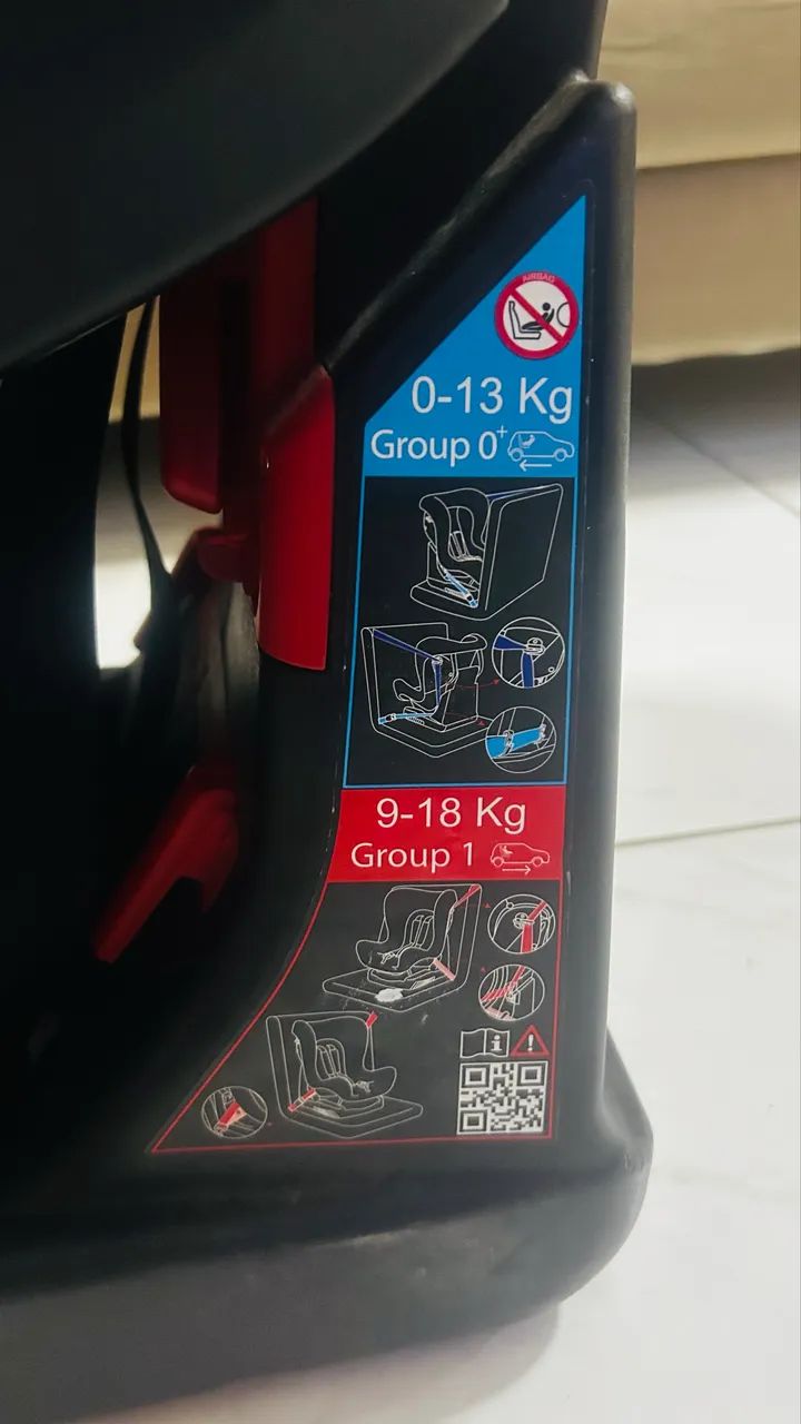 Cadeirinha Chicco 0 a 18kg - Completa com Redutor - Foto 3