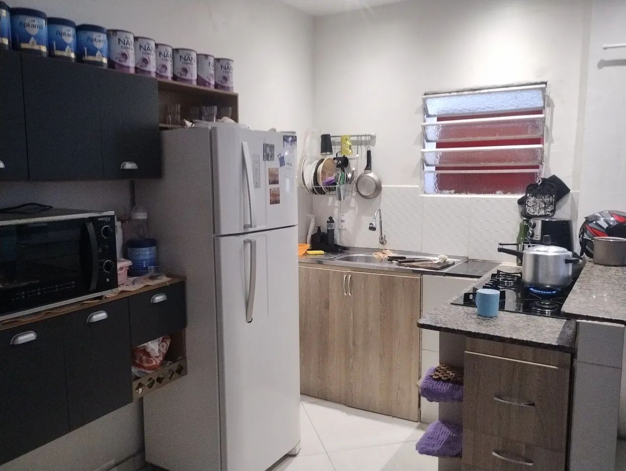 vendo uma casa com ponto comercial, área toda construída, laje coberta   - Foto 2