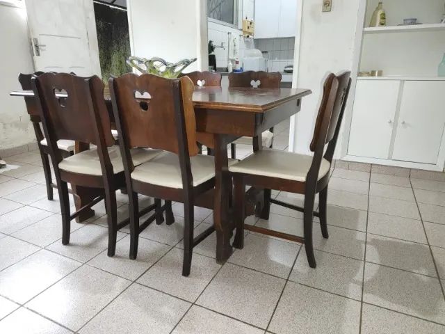 Mesa com cadeiras madeira maciça   - Foto 3