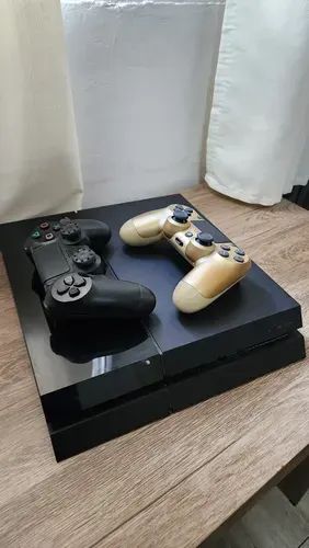 PlayStation 4 usado