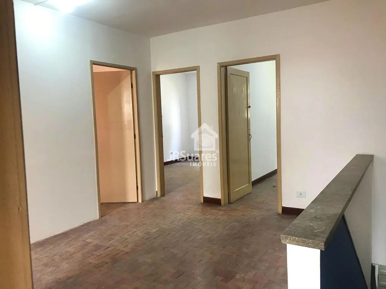 CASA SOBRELOJA 100M² C/ 3 QUARTOS E QUINTAL - Foto 4