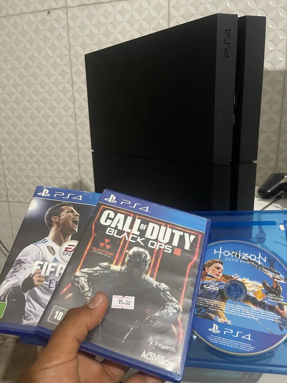 Ps4 novo zero cheio de jogos  - Foto 3