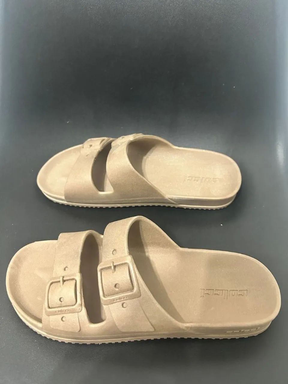 chinelo colcci 41/42 - Foto 2