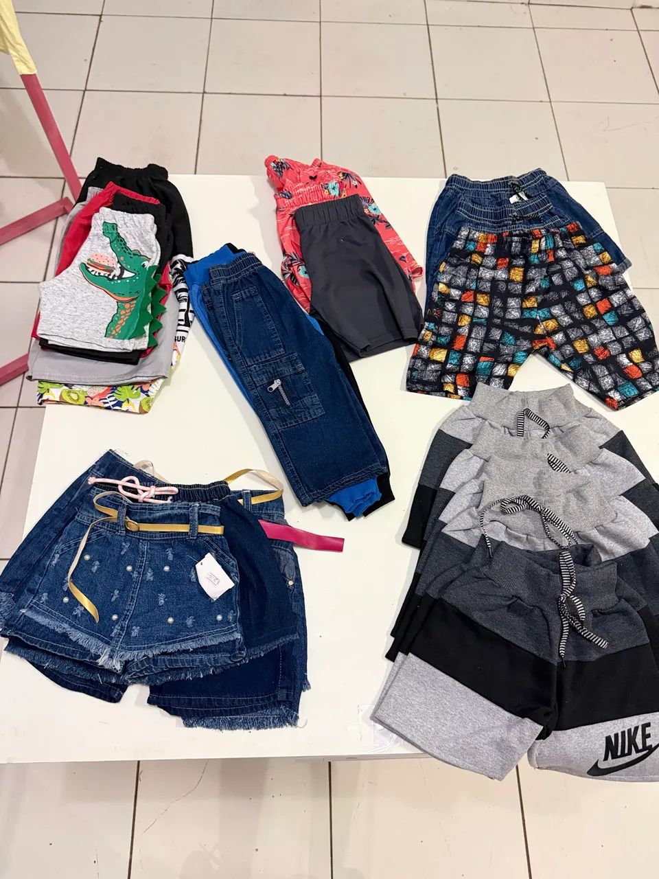 Estoque de loja roupa infantil  - Foto 5
