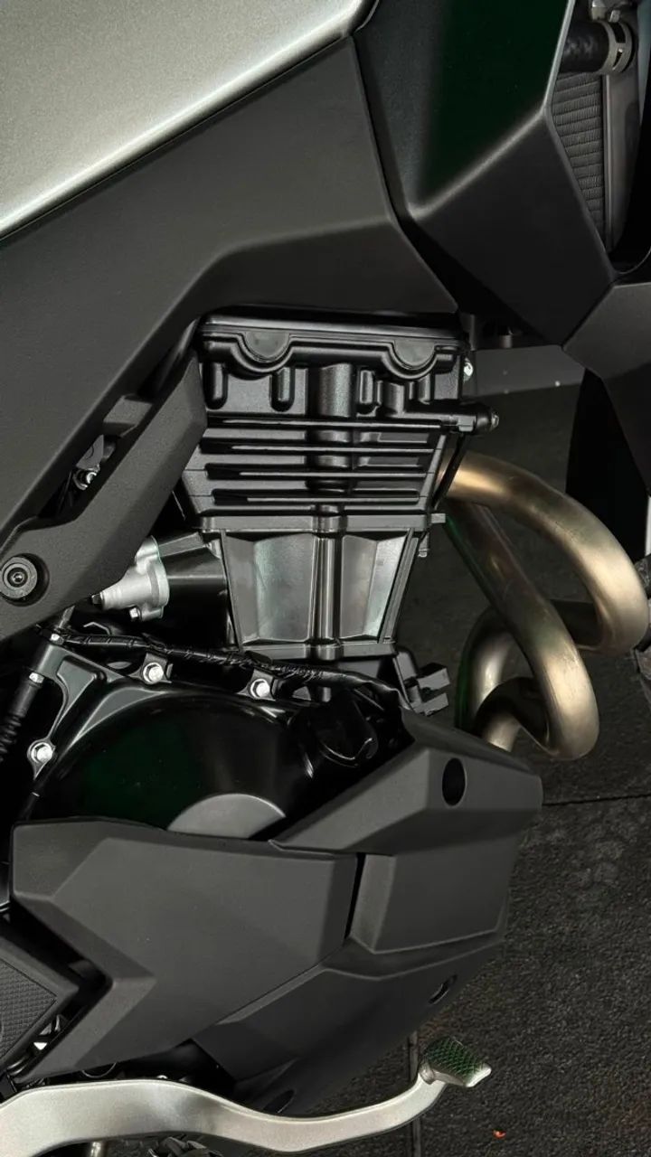 KAWASAKI VERSYS X 300  - Foto 4