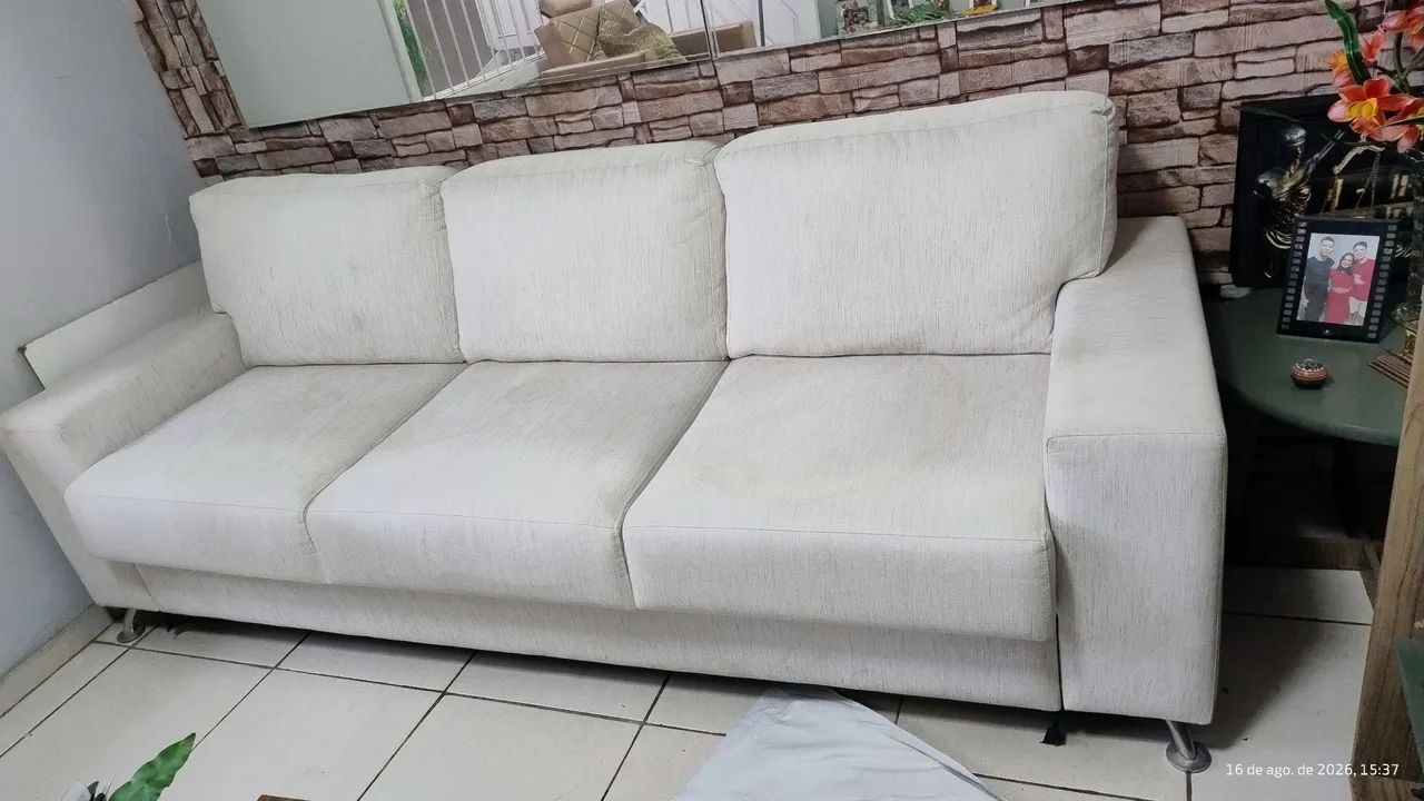 Sofá luxo 3 lugares