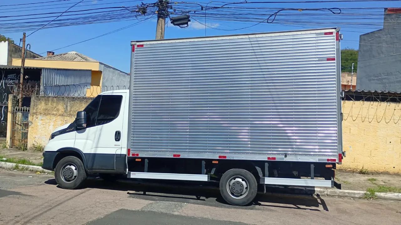 Vende se 