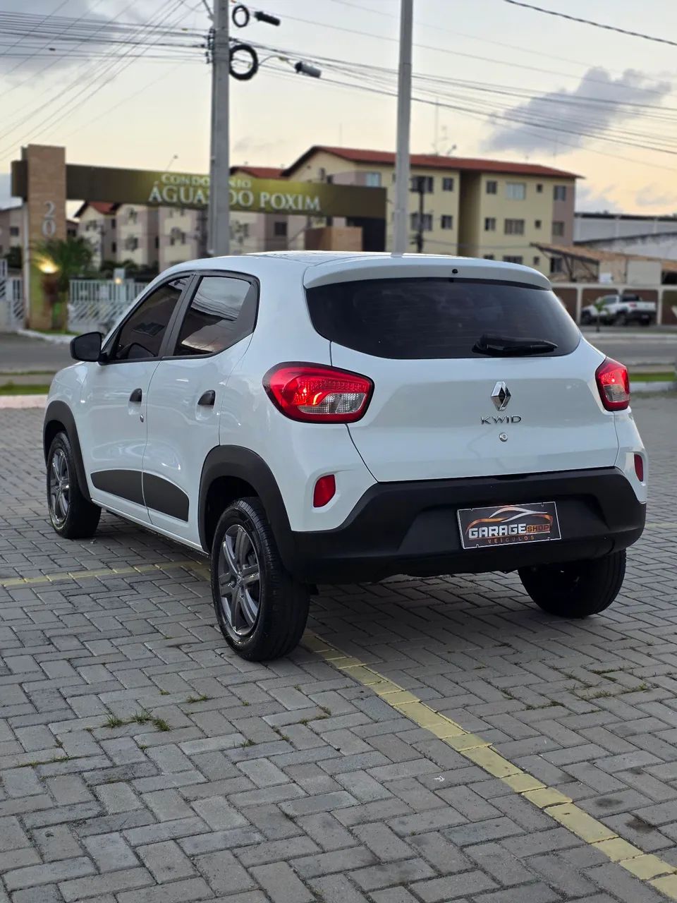 Renault Kwid Zen 1.0 Flex 12V 5P Mec. 2024 - Foto 3