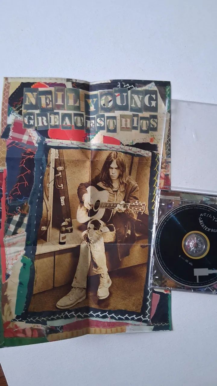 Cd Neil Young greatest hits usado  - Foto 4