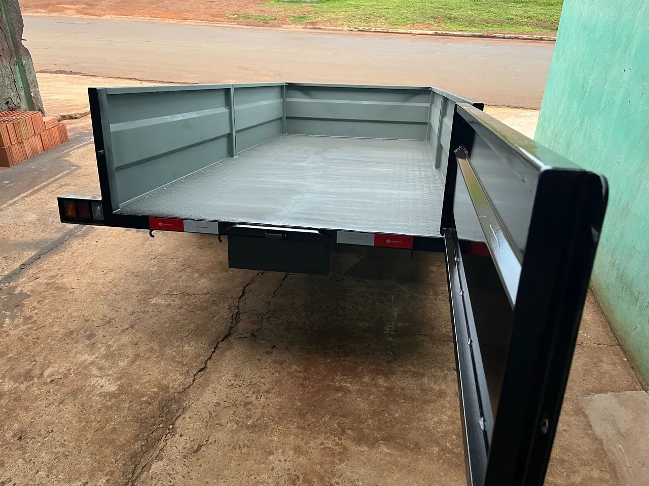 Carretinha reforçada nova emplacada - Foto 2