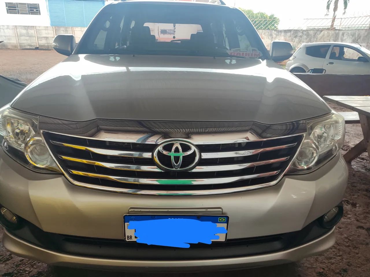 Toyota Hilux Hilux SW4 SR 4x2 2.7/ 2.7 Flex 16V Aut. 2013