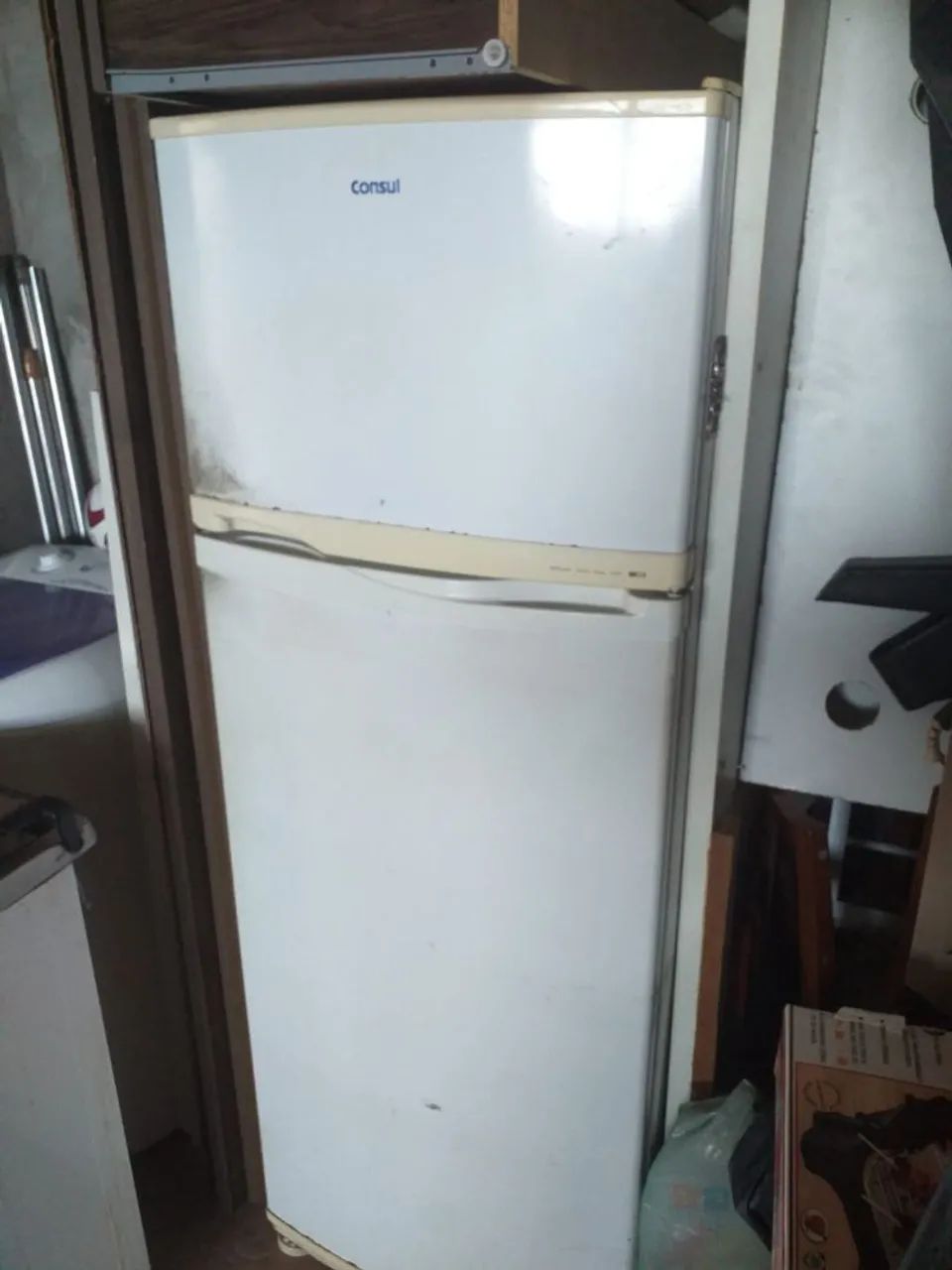 Vendo Geladeira 