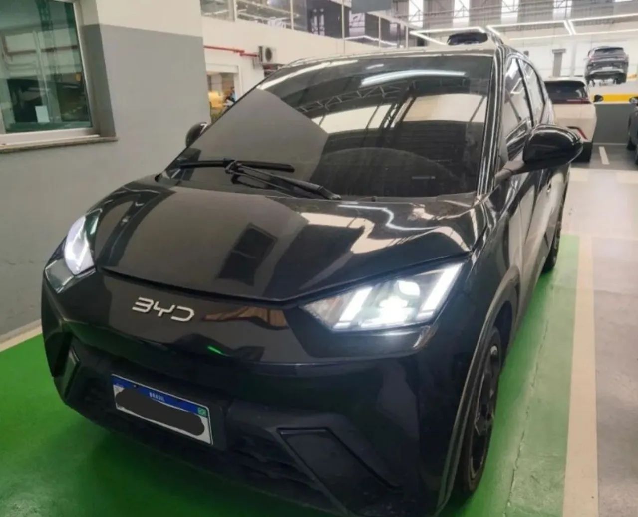 BYD Dolphin Dolphin Mini (Elétrico) 2025