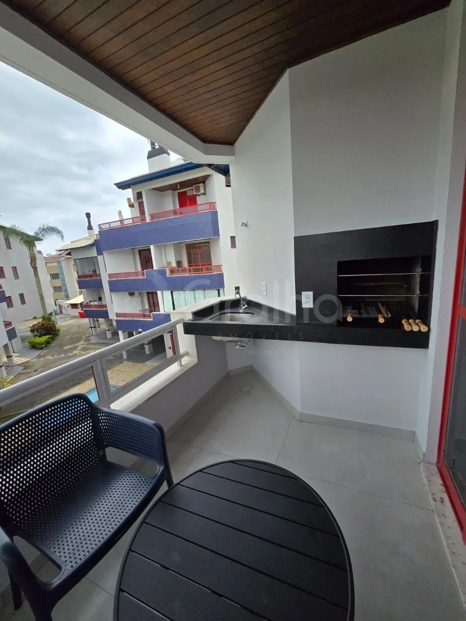 Apartamento com 3 quartos sendo 1 suíte com 96,98m² na Praia Brava. - Foto 3