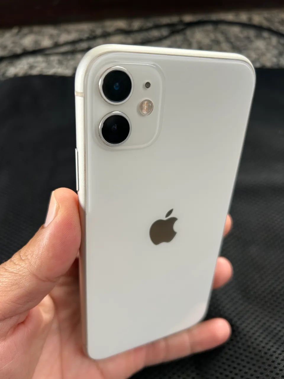 iPhone 11 100% original e muito conservado a venda 