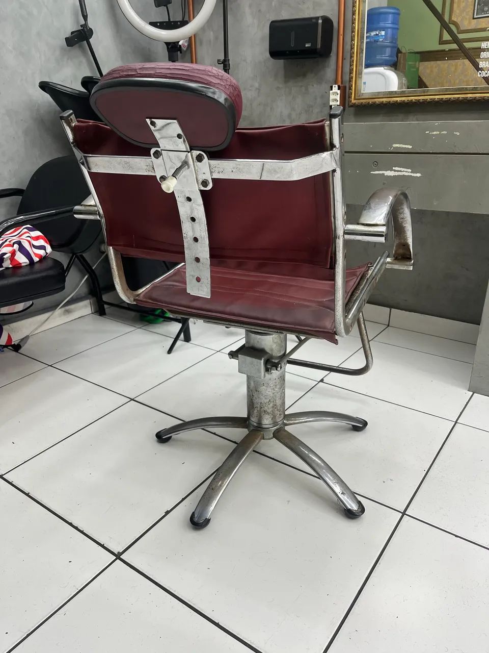Cadeira Salão de beleza / Barbearia - Foto 3