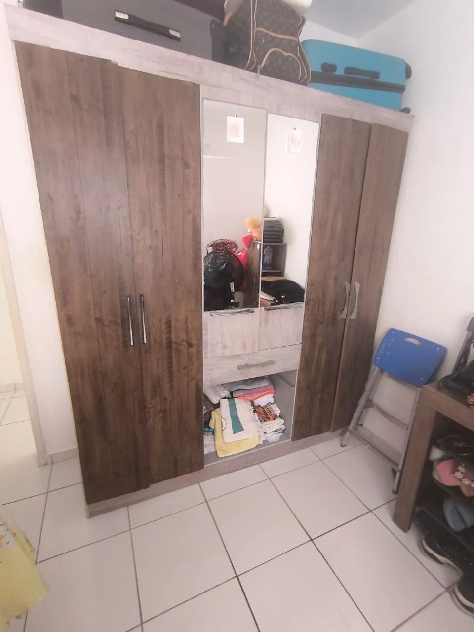 Guarda roupa solteiro 