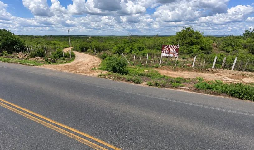 Sítio Riacho fundo ( BEIRA DA PISTA )