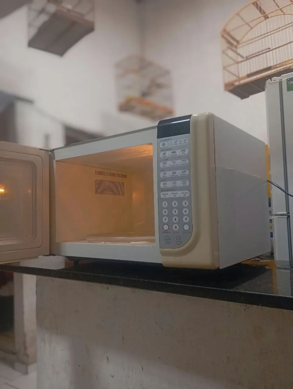 Microondas Electrolux 35 litros - Foto 2