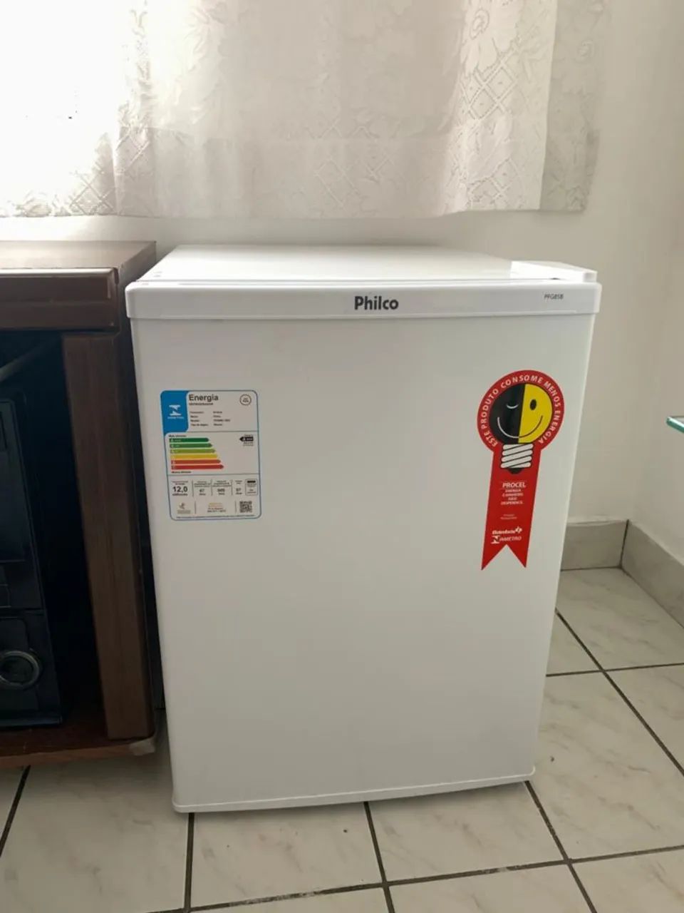 Frigobar Philco 68L 220V- Excelente estado