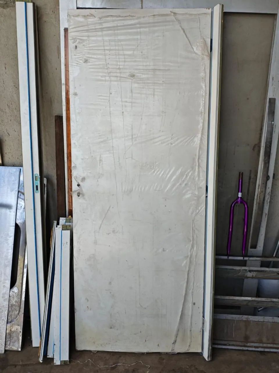 Door64993889946242120