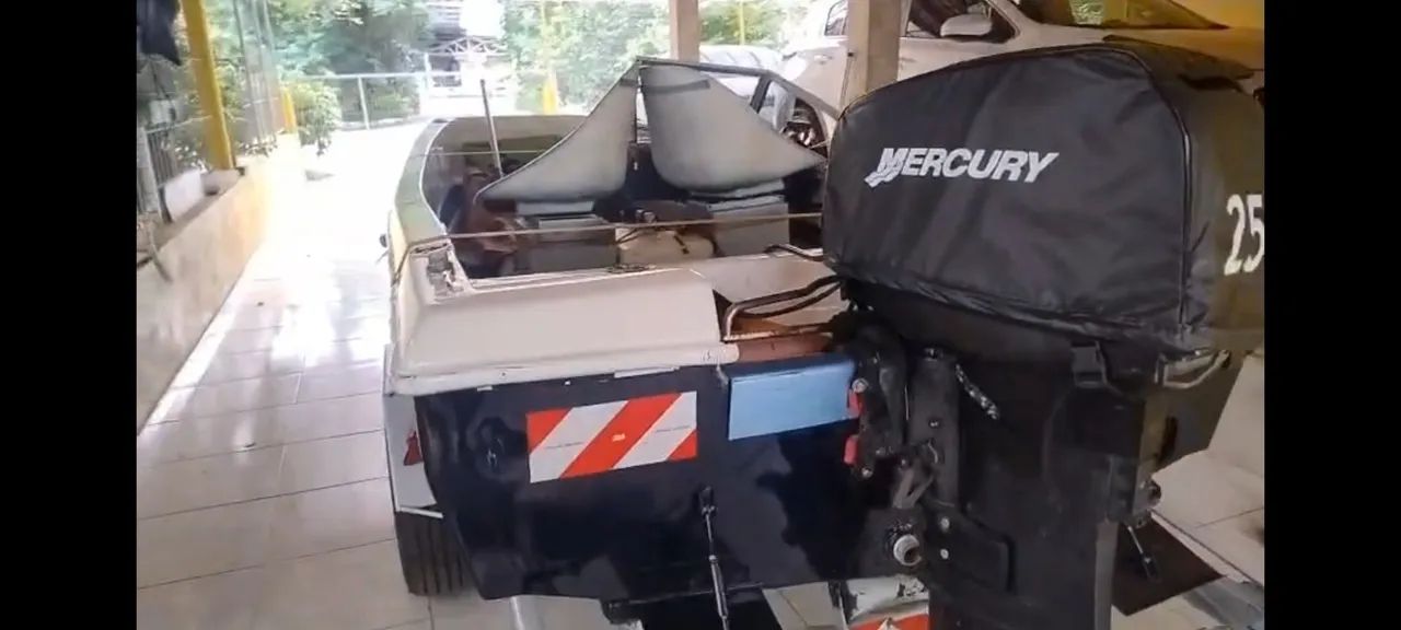 Excelente Lancha em fibra de vidro  - Foto 3