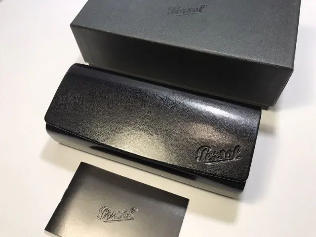 Oculos Persol -novo-na caixa - Foto 3