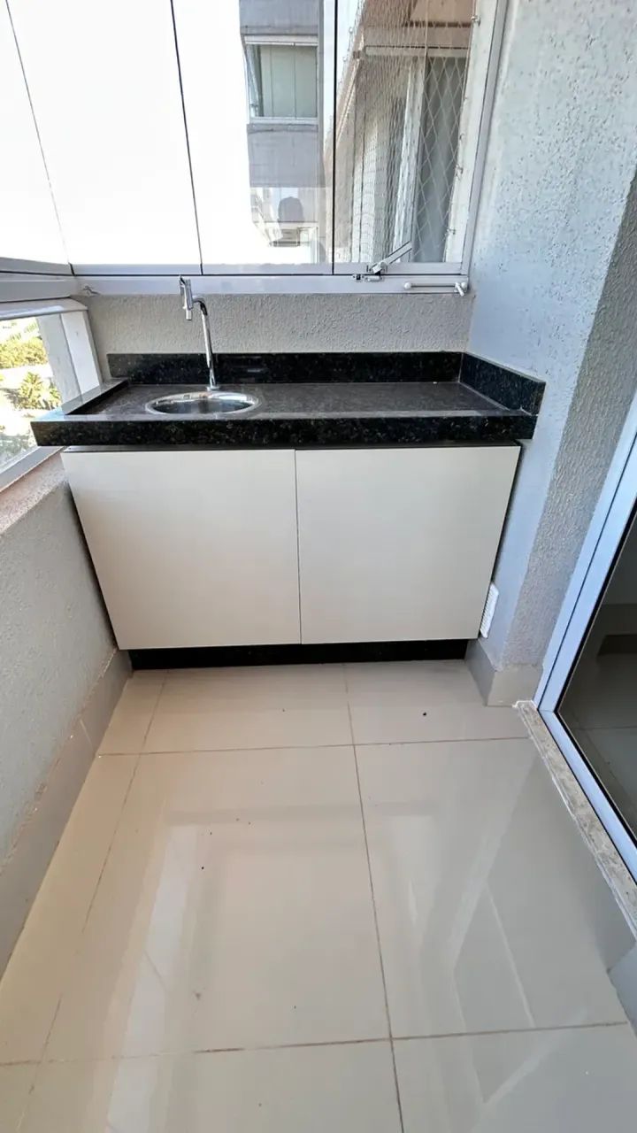 Três quartos três suites ao lado do parque - Foto 3