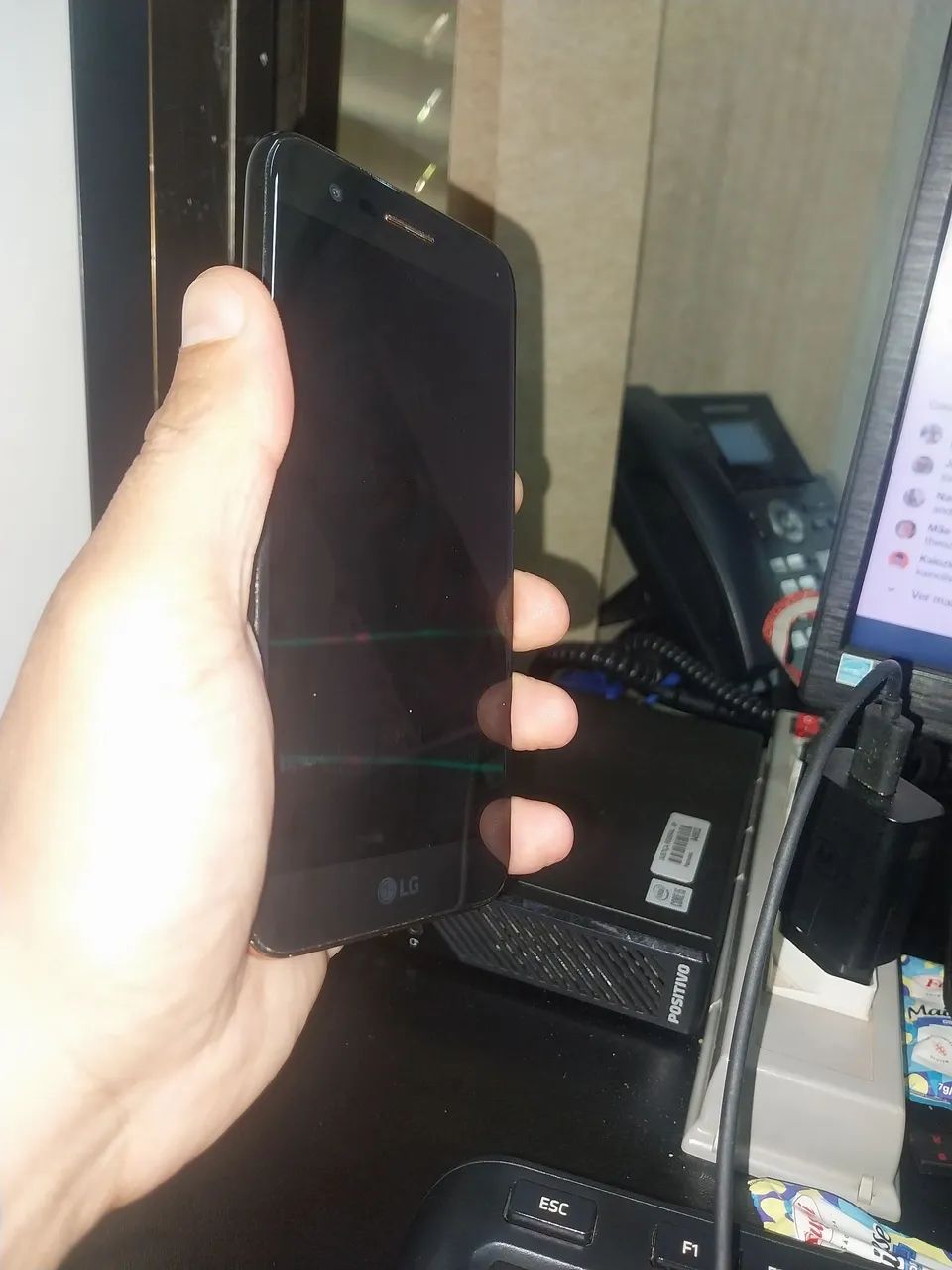 Celular LG K10 - Foto 2