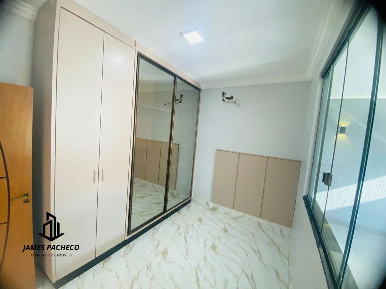 Casa Moderna com 3 Quartos e Acabamento de Alto Padrão - Região Noroeste - Foto 5