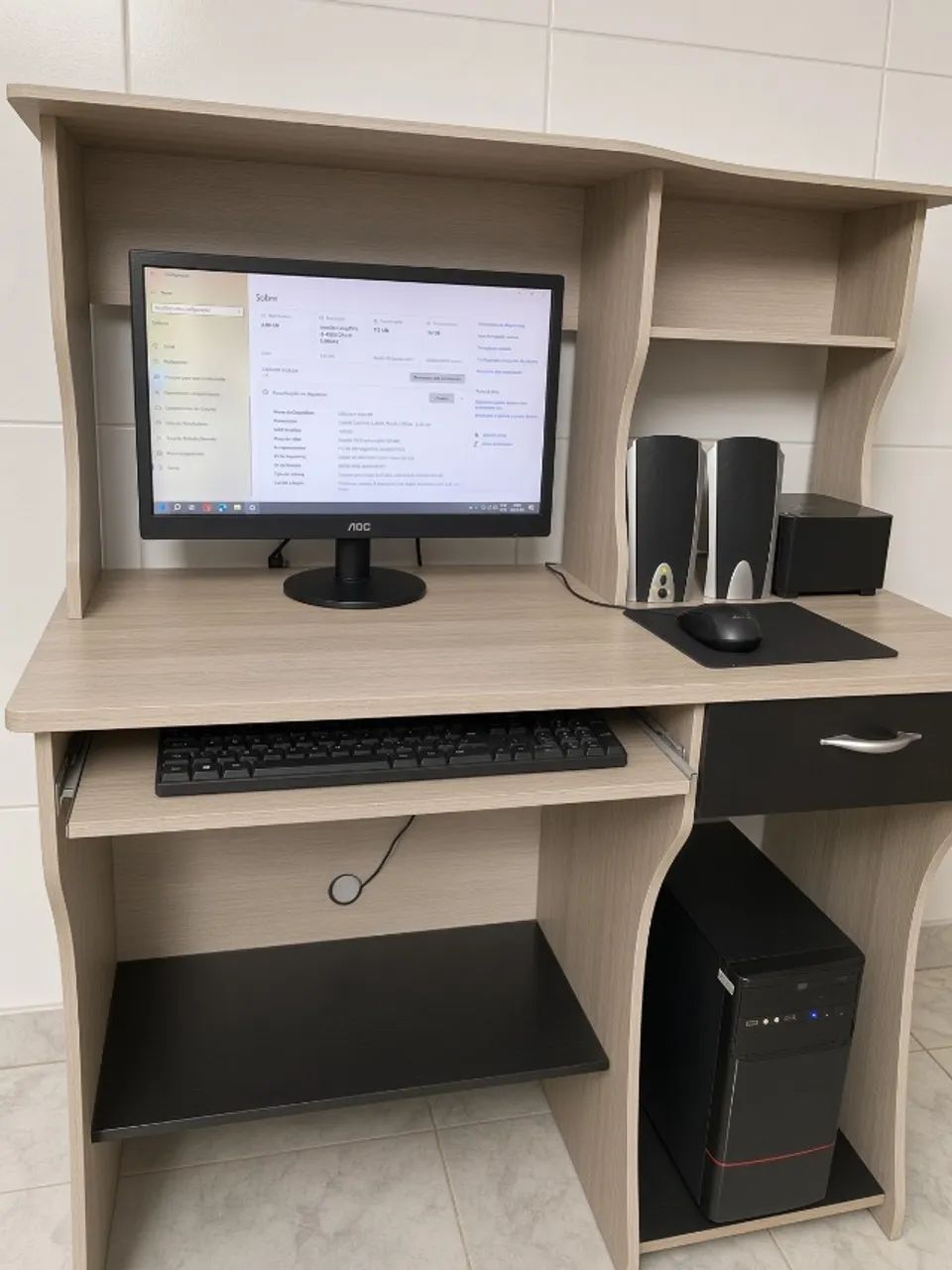 PC completo + escrivaninha