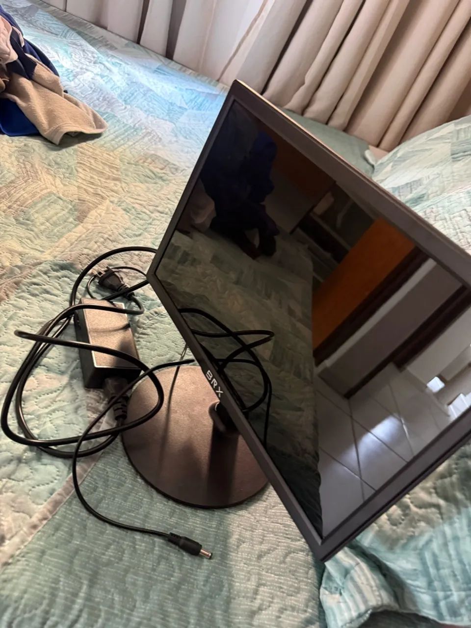 Monitor BRX 15 Polegadas Led Slim 60hz HD HDMI VGA preto - Foto 3